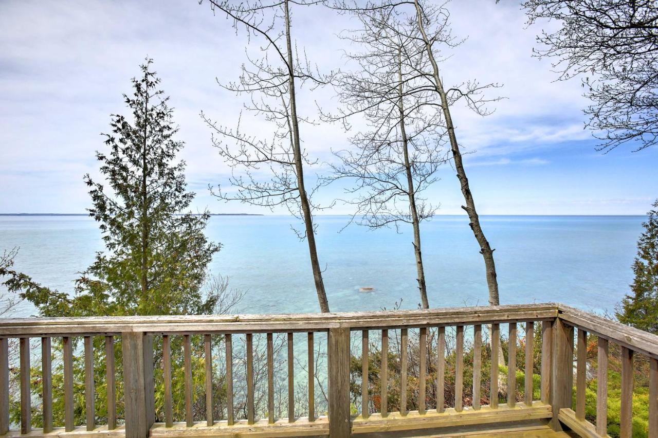 Gorgeous Charlevoix Home on Lake Michigan! Ellsworth Buitenkant foto
